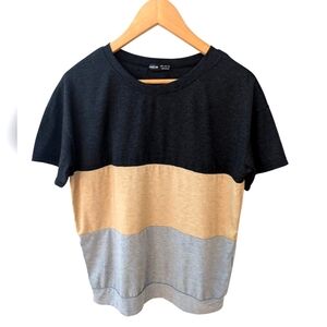 Shein Color Block T-Shirt in Black, Tan, and Gray Casual Size M